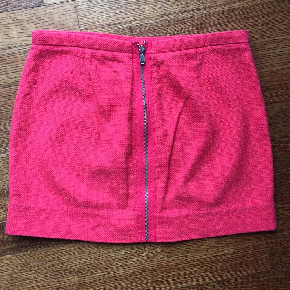 GAP mini skirt with back zip